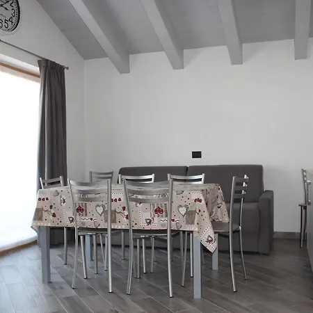 アパート Casa Marisa リヴィーニョ
